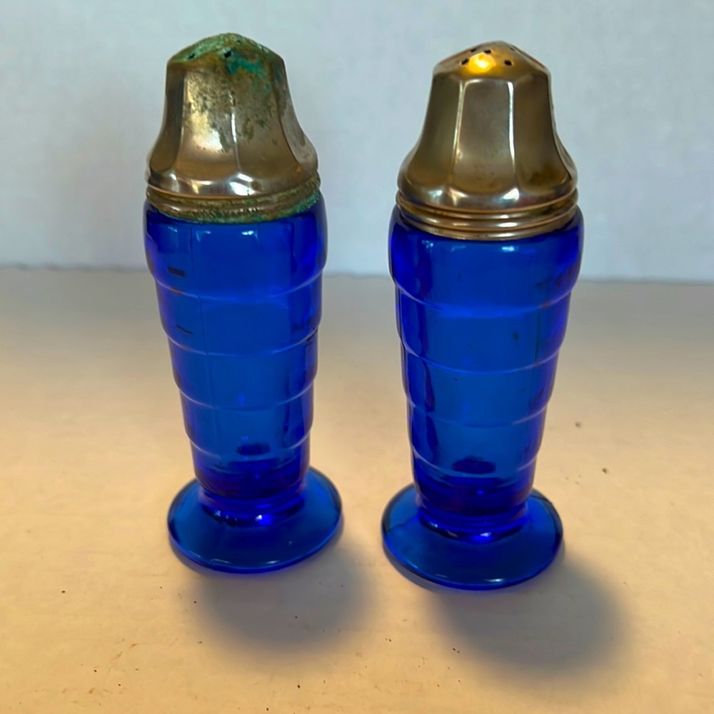 Vintage Hazel Atlas Glass Colbalt Blue Salt and Pepper Shakers